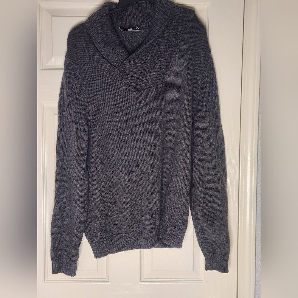 Hickey Freeman Gray Women's Sweater